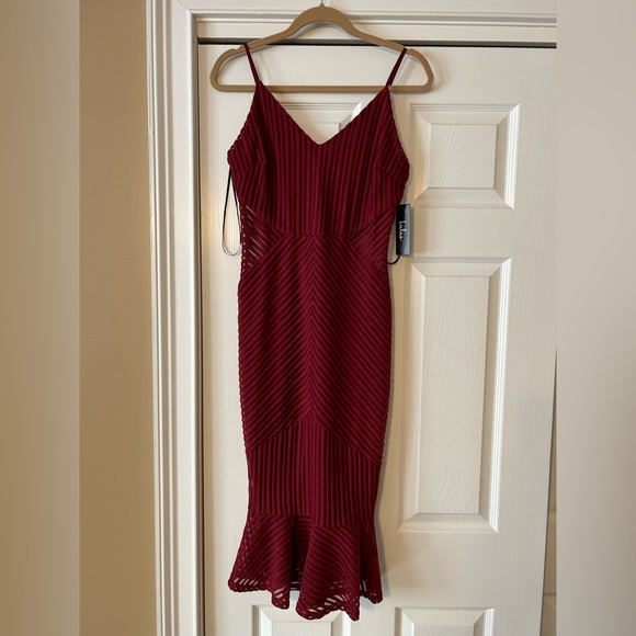 Lulus Dresses & Skirts - Women’s dress